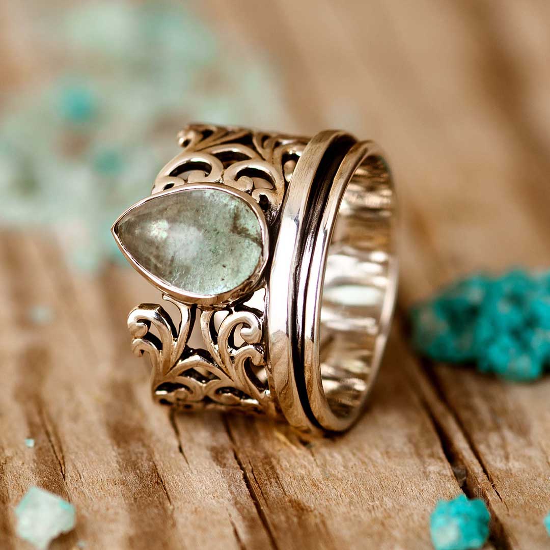 Tropfenförmiger Aquamarin-Fidget-Ring aus Sterlingsilber