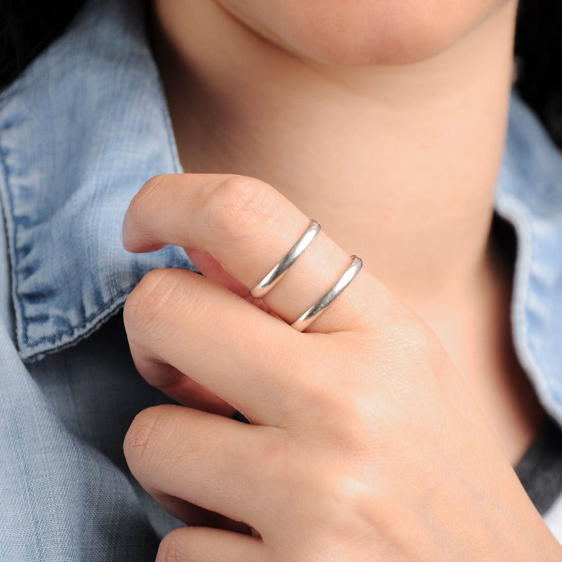 Doppelter Bandring aus Sterlingsilber