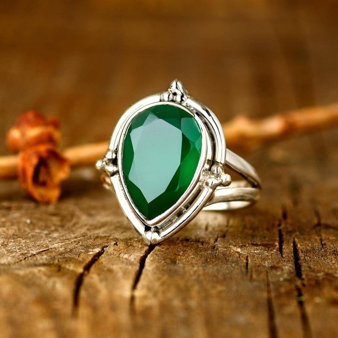 Teardrop Green Onyx Ring