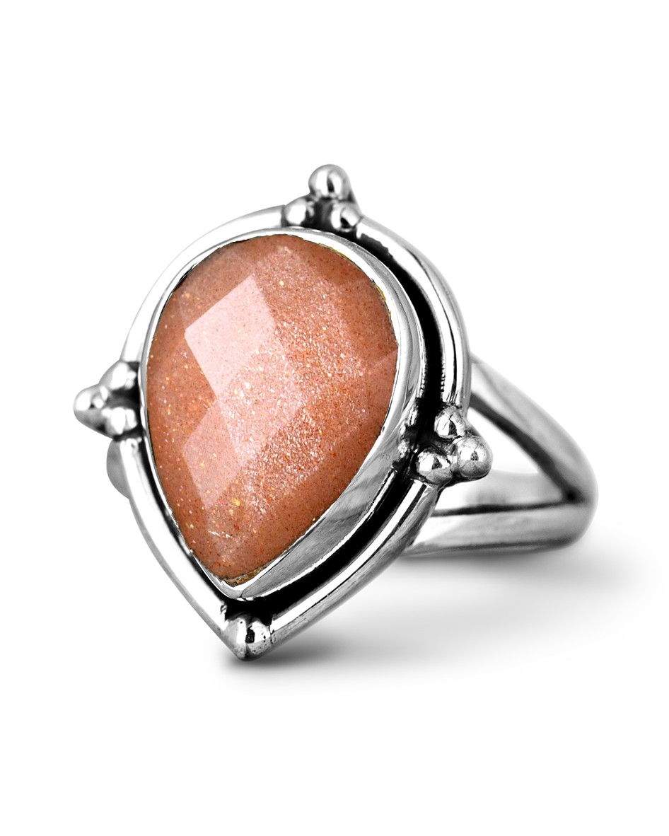 Teardrop Peach Moonstone Ring