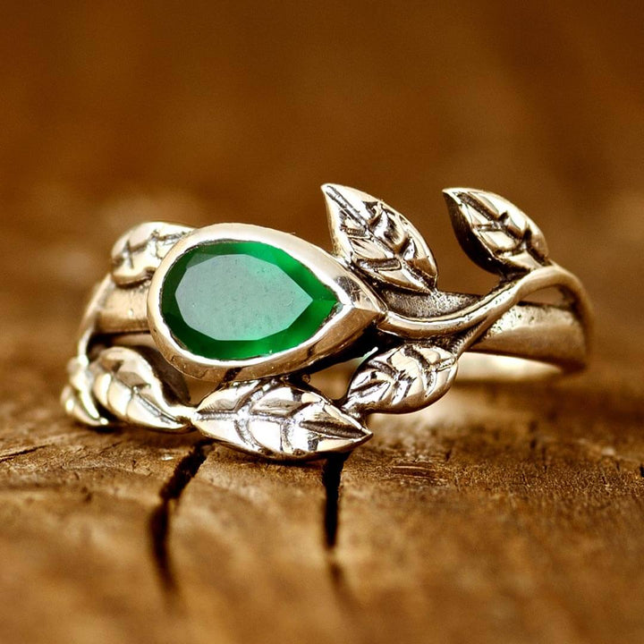 Leaves Green Onyx Ring