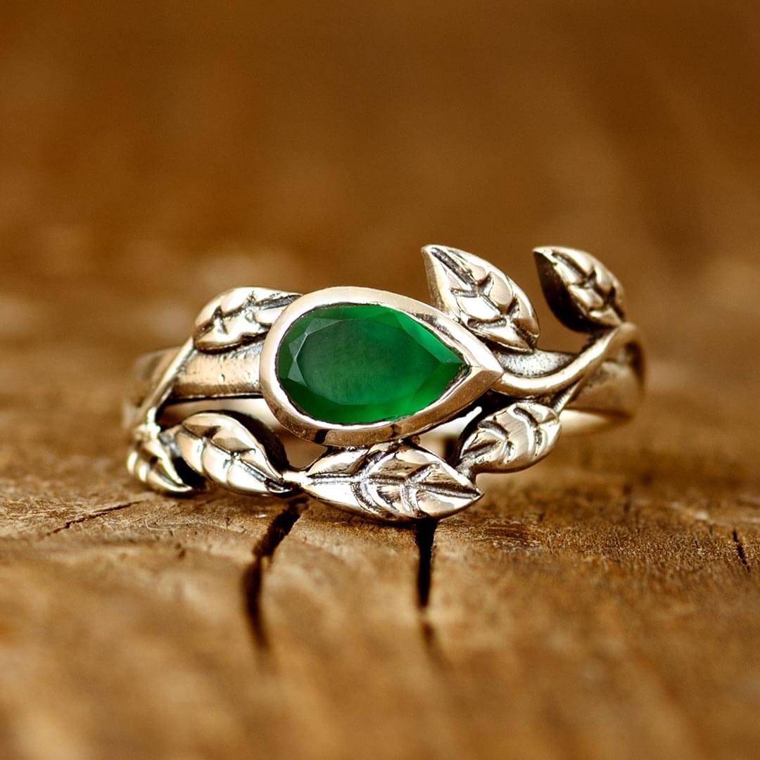 Leaves Green Onyx Ring