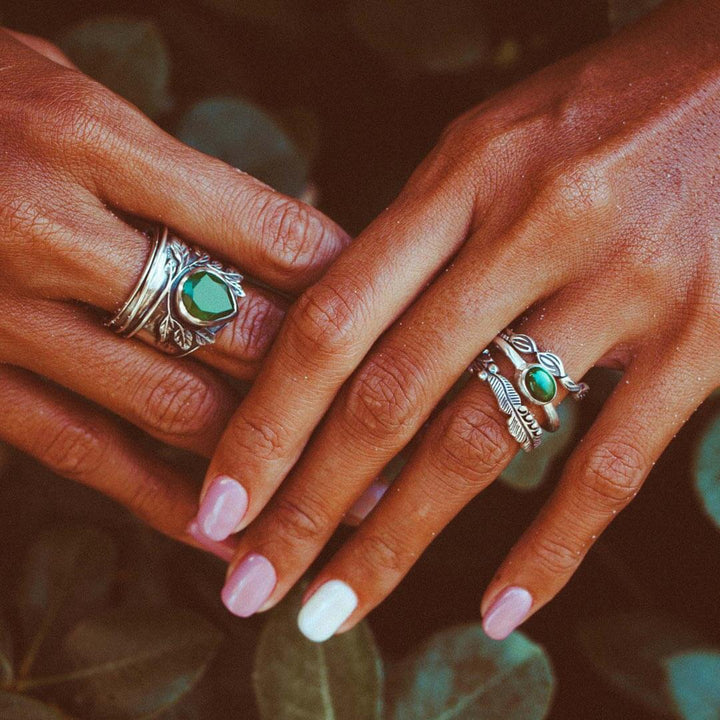 Stapelbares Ringset „Leaves“ mit Malachit