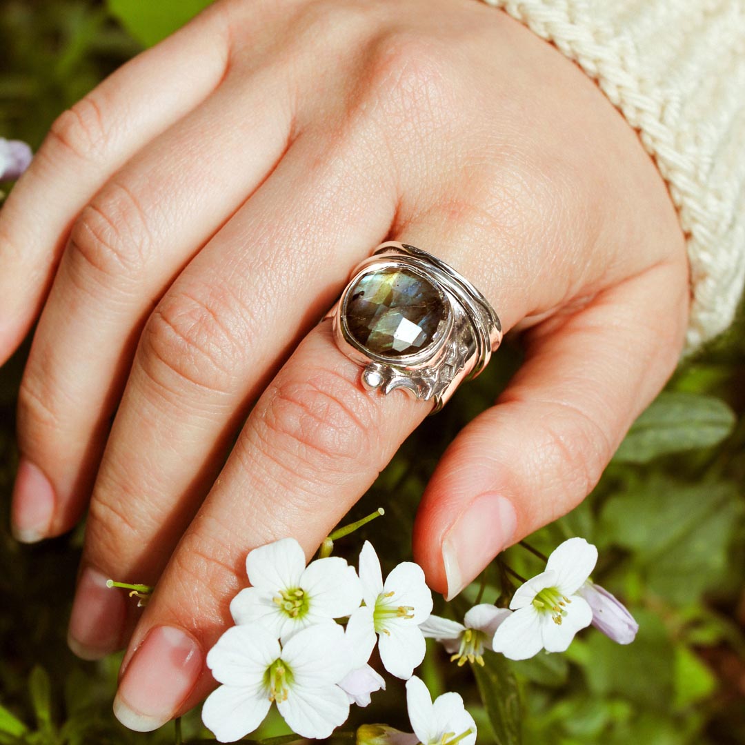 Labradorite Stars and Moon Fidget Ring