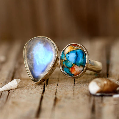 Oyster Copper Turquoise and Moonstone Ring - Boho Magic