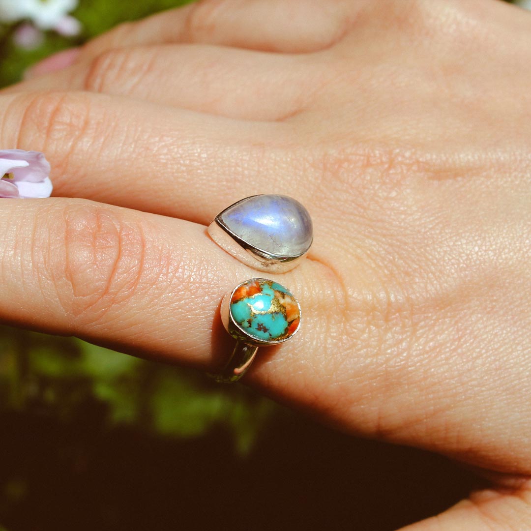 Oyster Copper Turquoise and Moonstone Ring