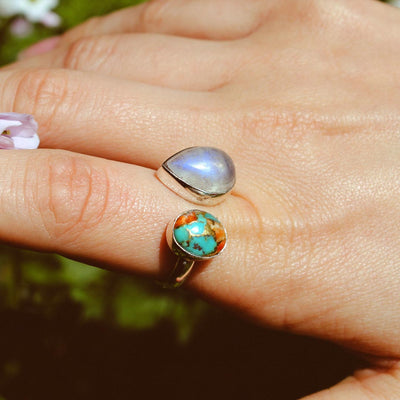 Oyster Copper Turquoise and Moonstone Ring - Boho Magic