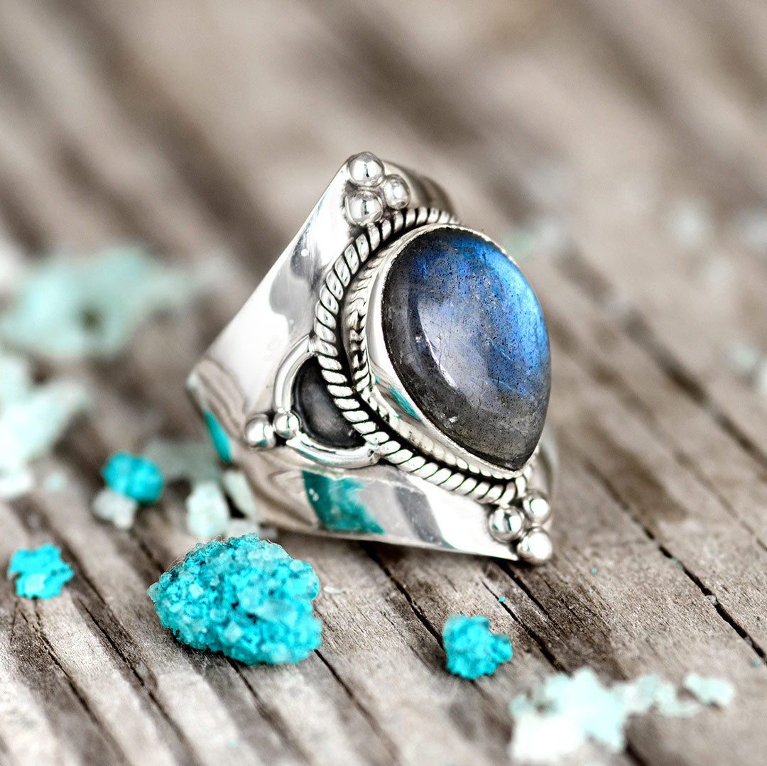 Teardrop Labradorite Ring Sterling Silver – Boho Magic Jewelry
