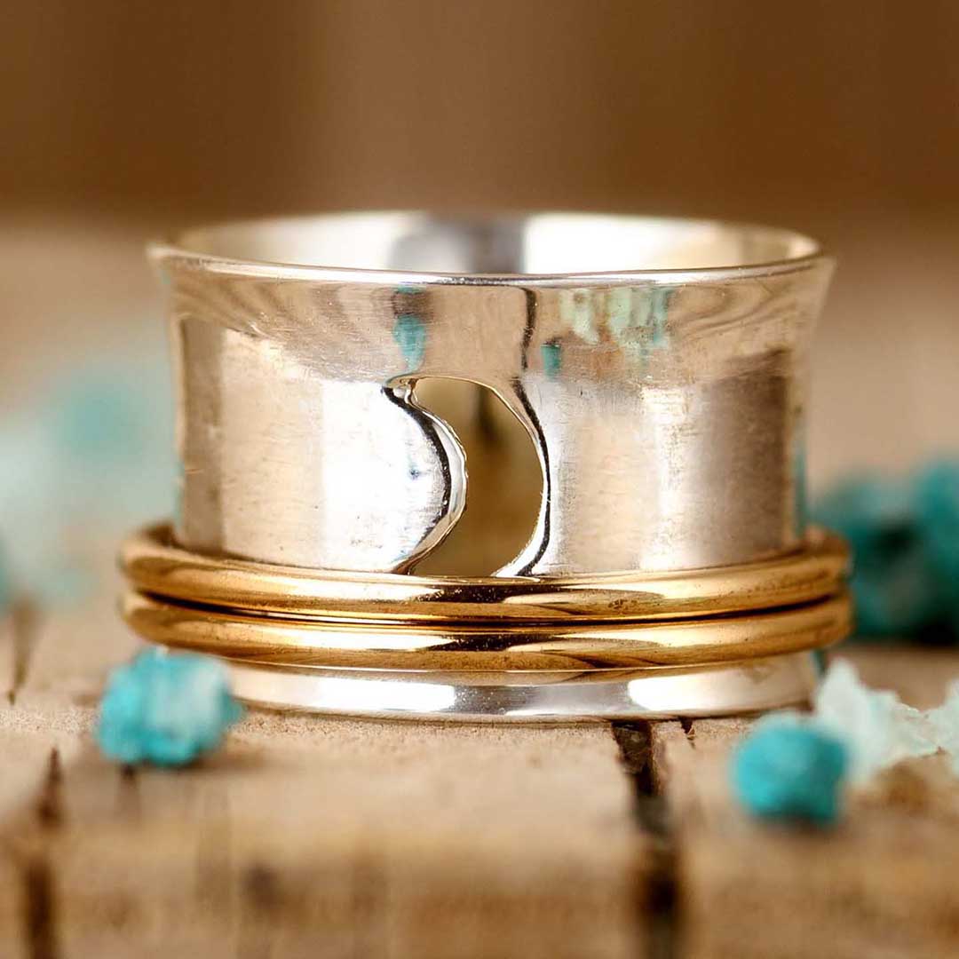 Fidget Moon Ring Sterling Silver