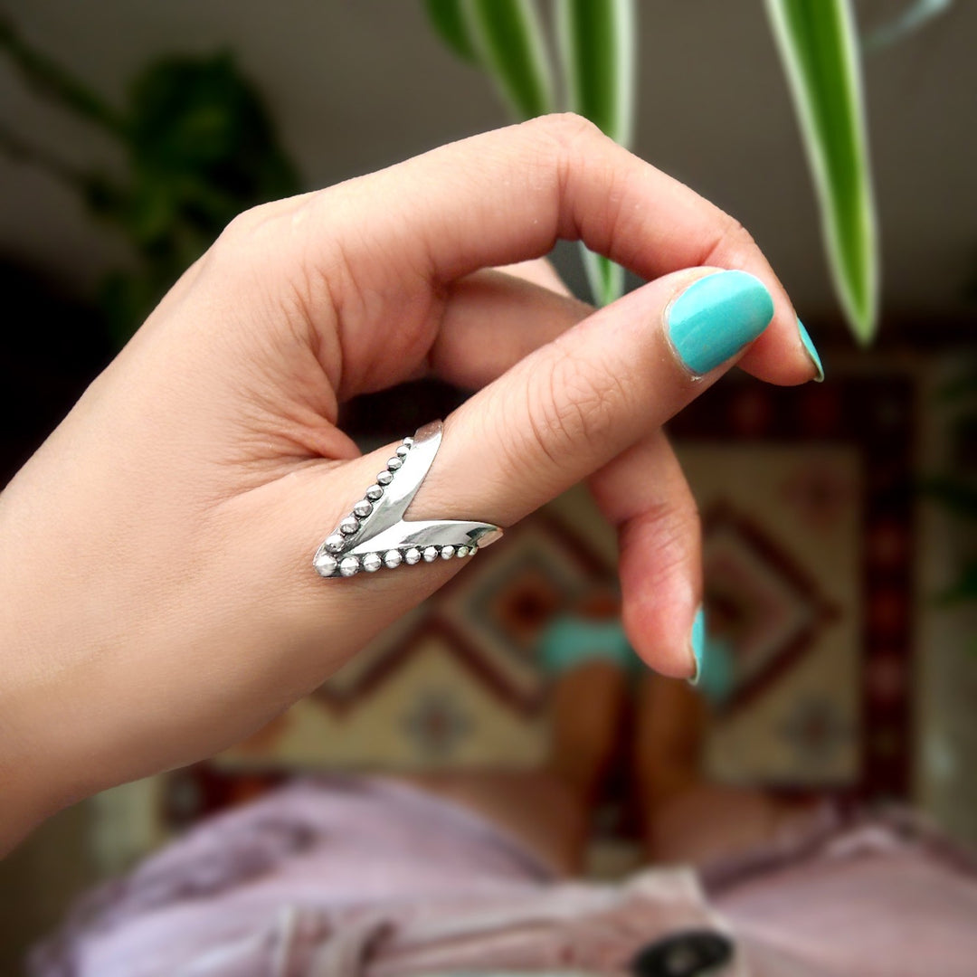 Chevron thumb ring deals