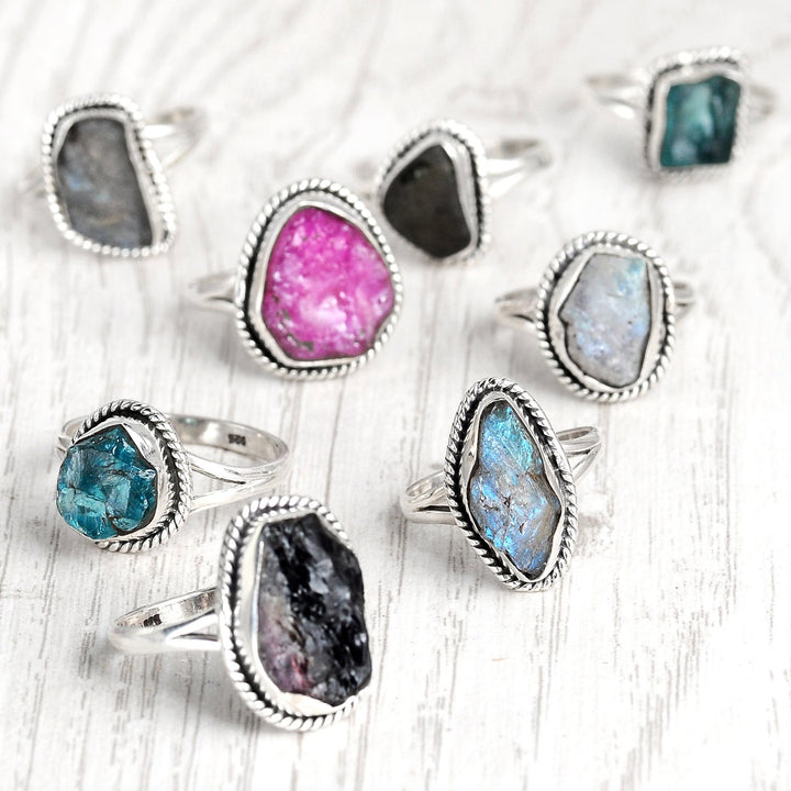 Natürlicher Roh-Amethyst-Steinring