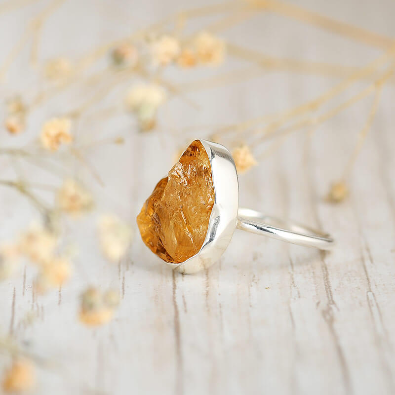 Delicate Rectangle Shape Citrine Stone Sterling Silver Ring, r520