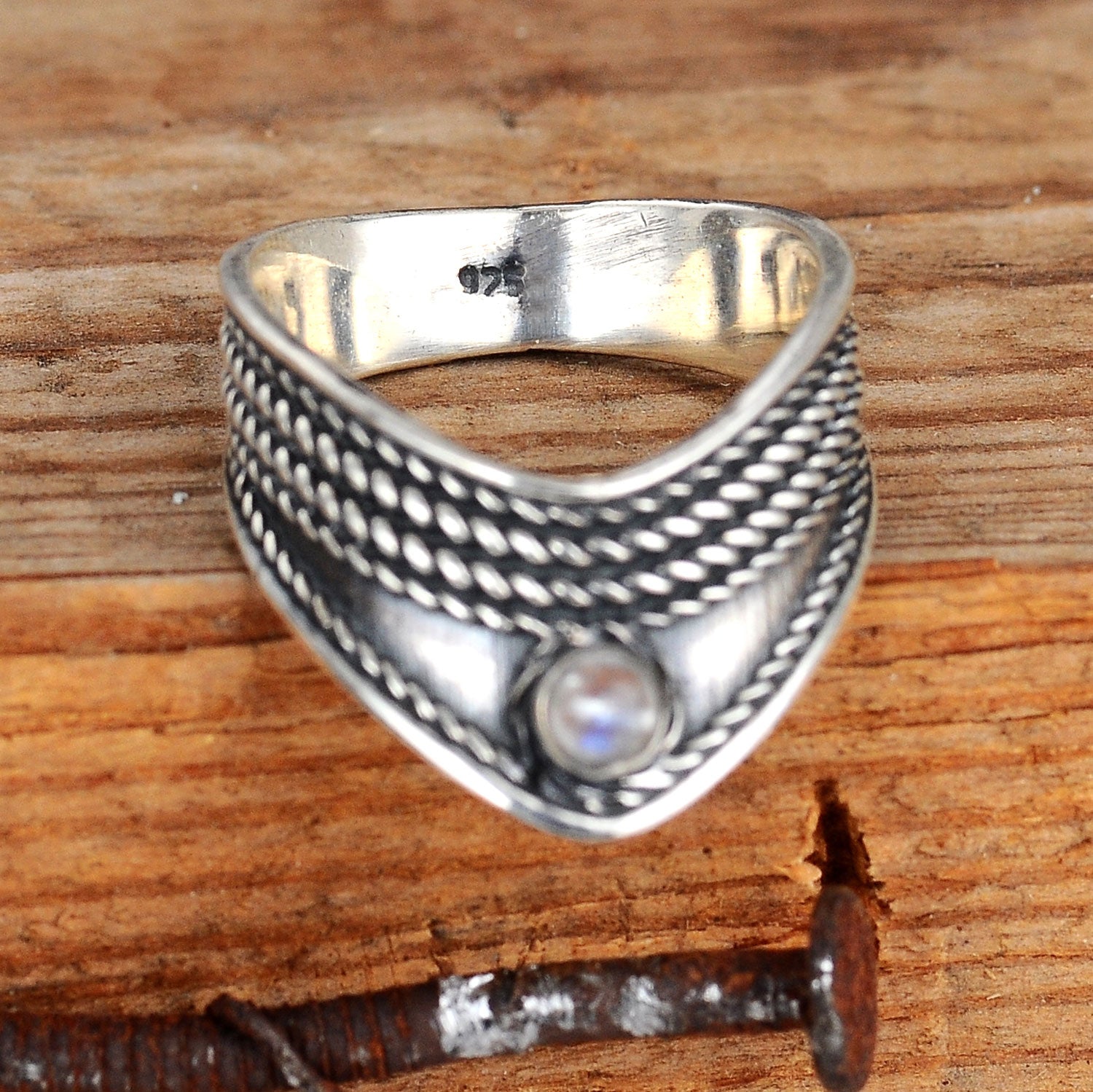 Chevron Thumb Ring with Moonstone Sterling Silver – Boho