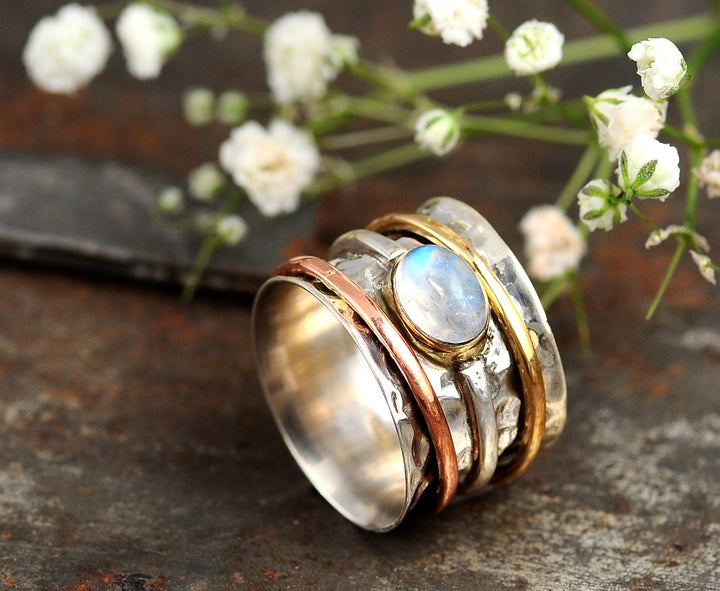 Klobiger Spinnerring mit Mondstein Sterling Silber