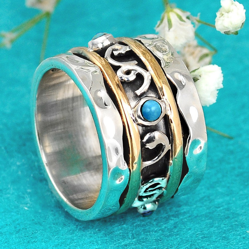 Sterling Silver Thick Spinner Ring with Turquoise