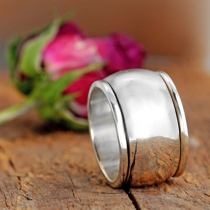 Sterling Silver Meditation Spin Dome Ring