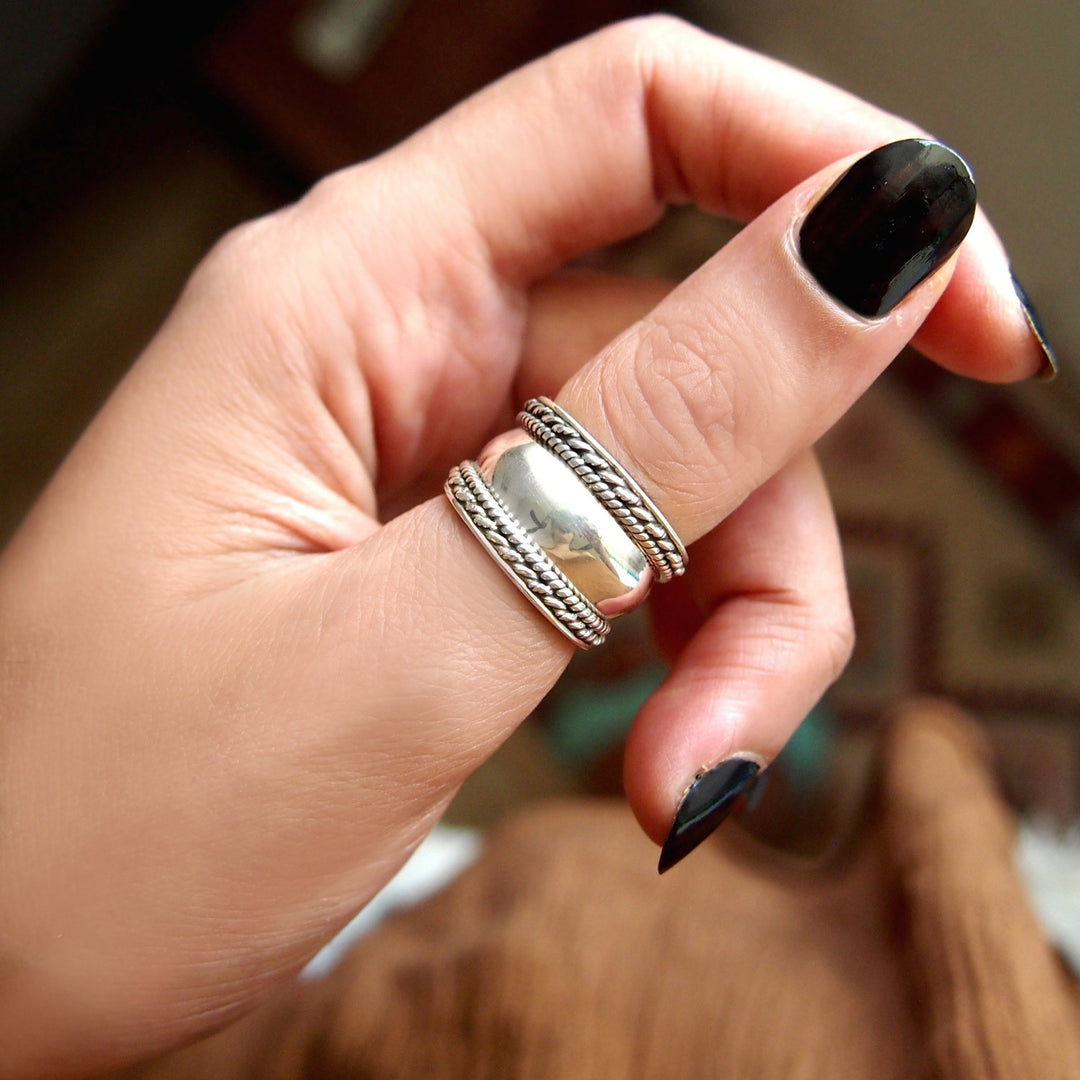 Silver thumb shop